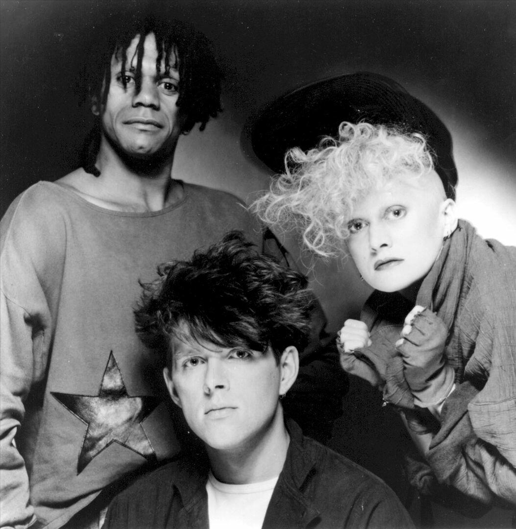 Thompson Twins - Hold Me Now 