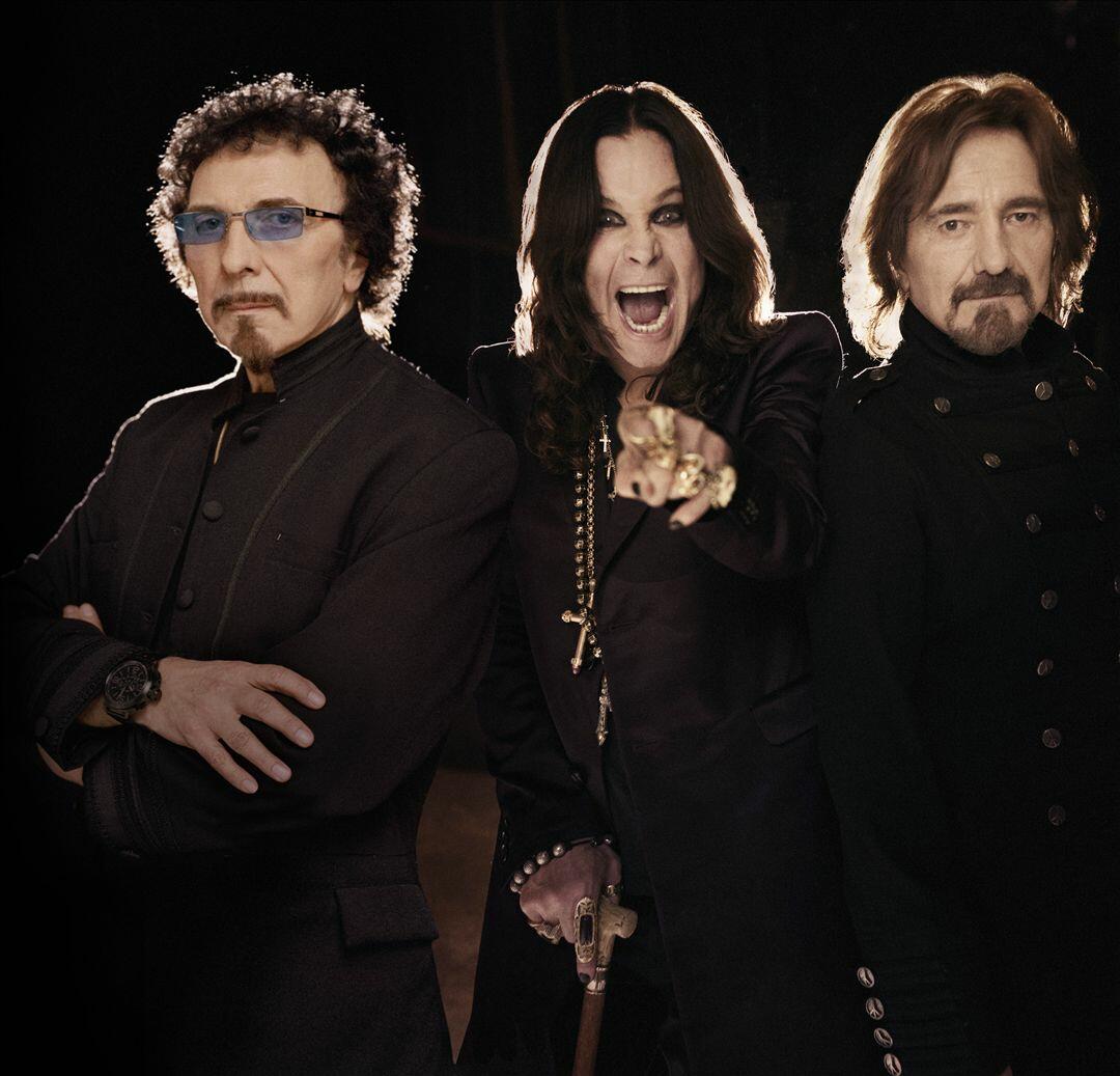 Black Sabbath – Iron Man: The Best of Black Sabbath