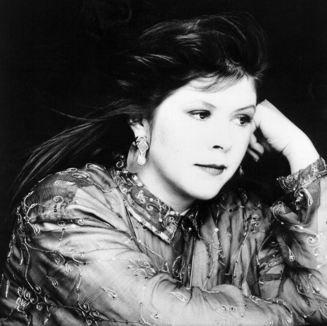 Kirsty MacColl | iHeart