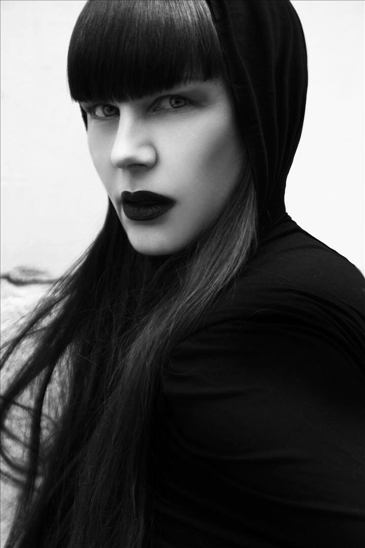 Miss Kittin | iHeart