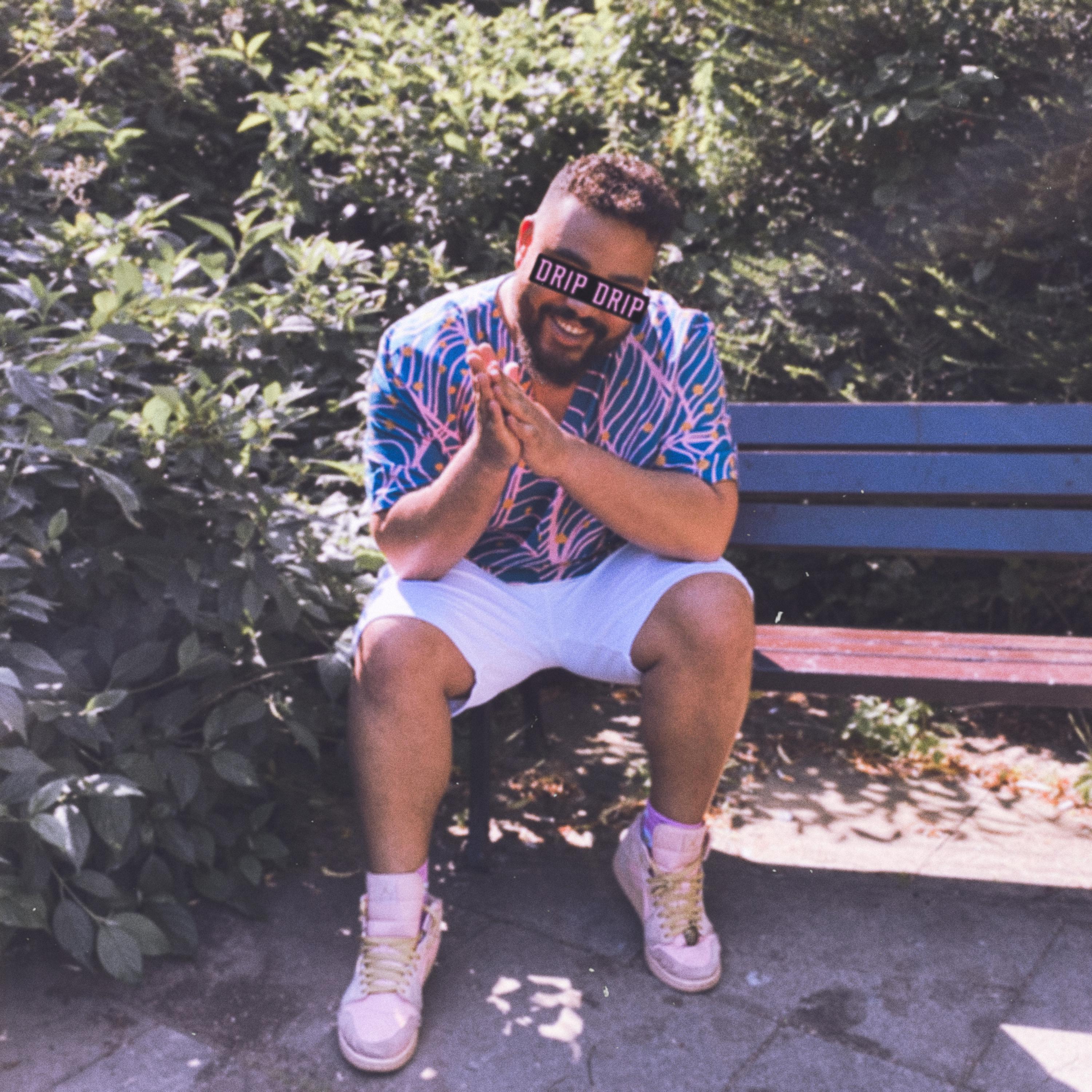 Max Bar | iHeart