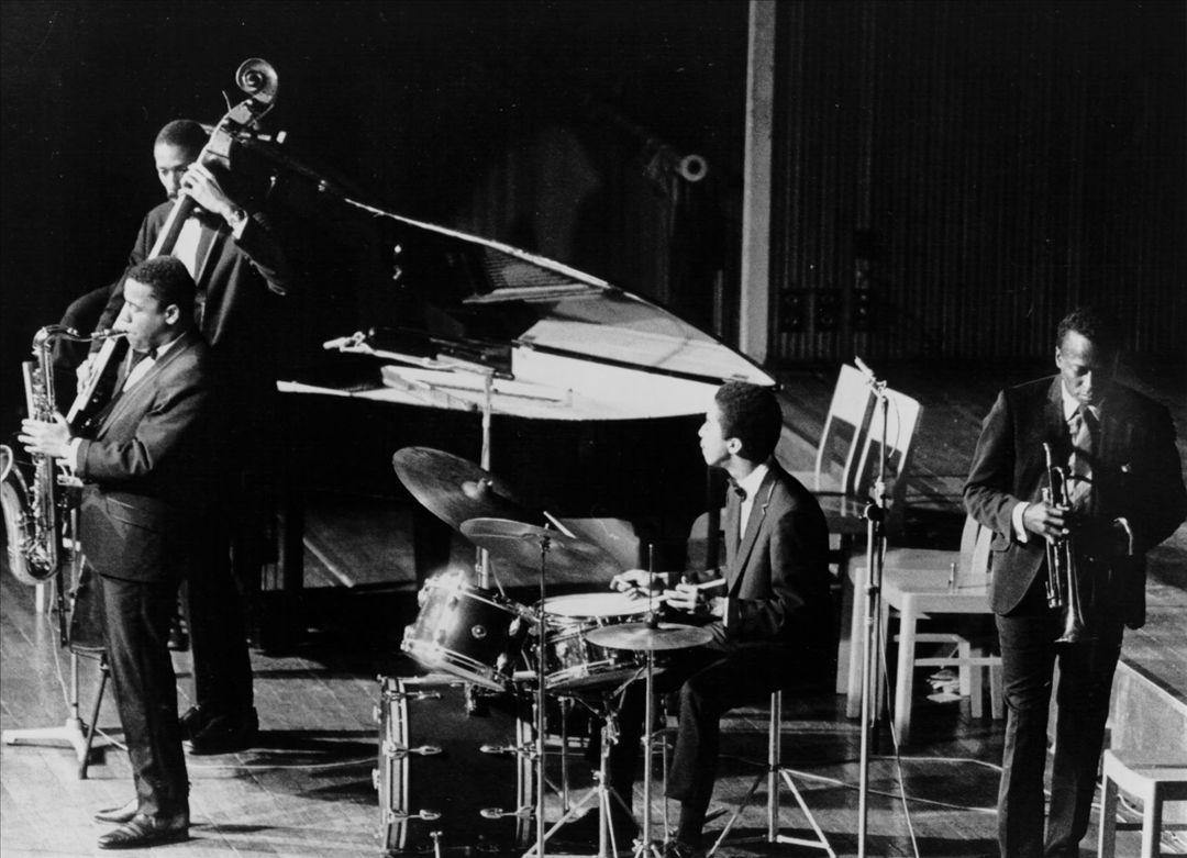 Miles Davis Quintet IHeart