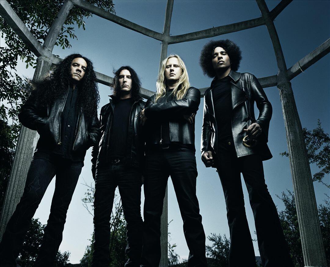 ♫ Alice in Chains