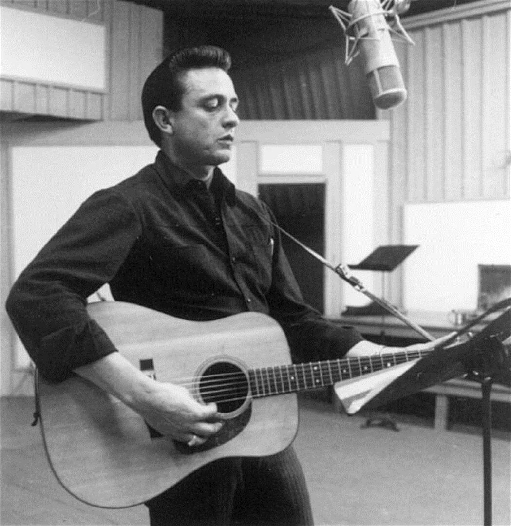 Johnny Cash & Willie Nelson | iHeartRadio