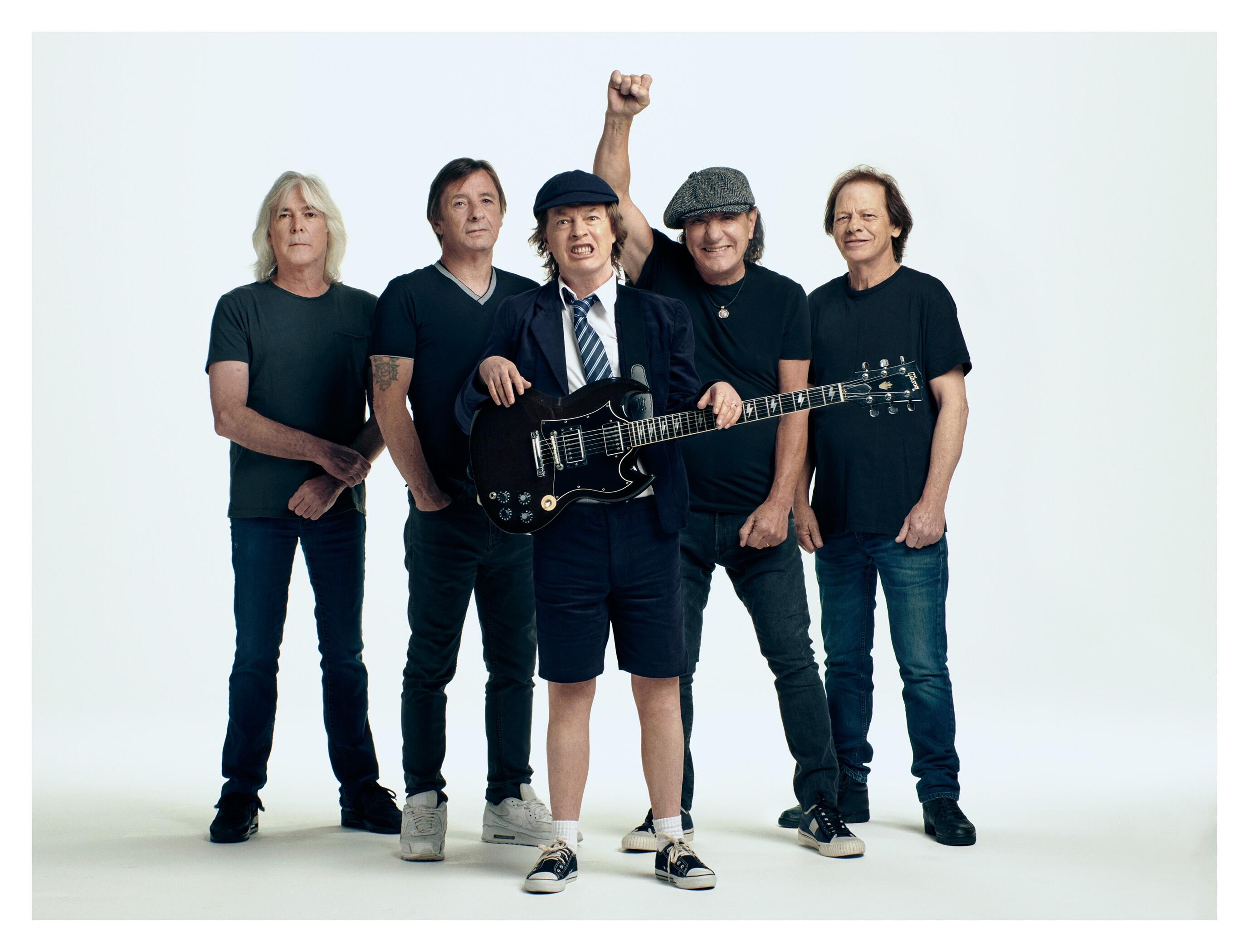 AC/DC announce first live show in seven years