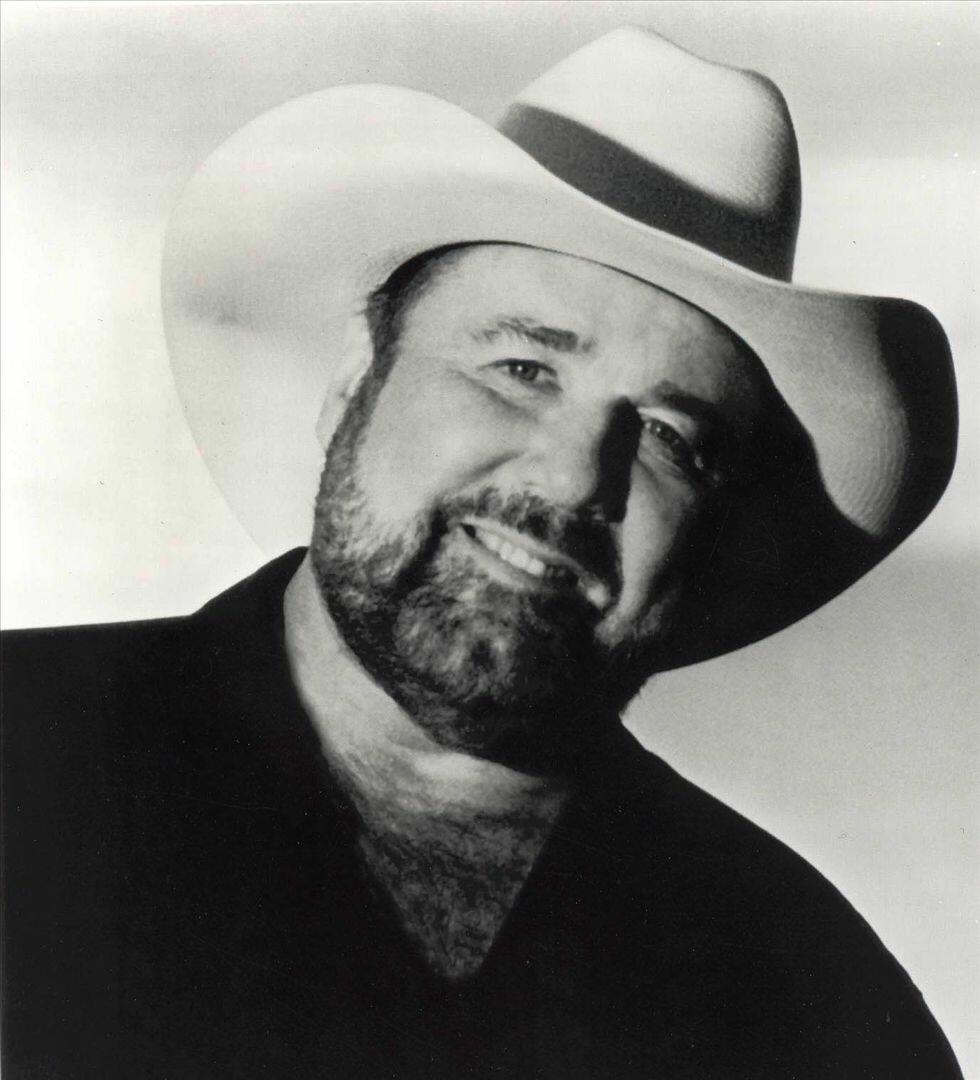 Johnny Lee | iHeart