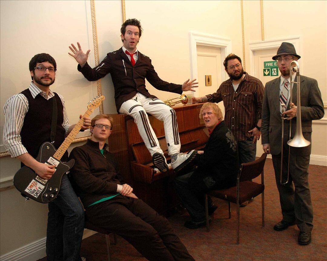 Play Happy Skalidays by Reel Big Fish on  Music