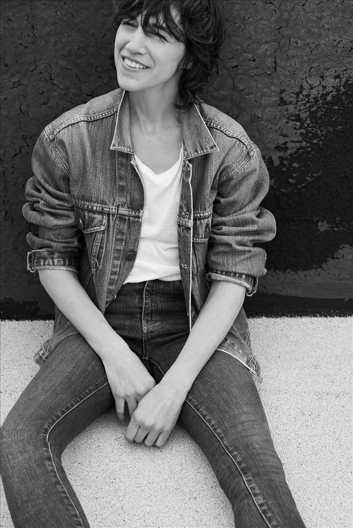 Hey Joe  Charlotte Gainsbourg