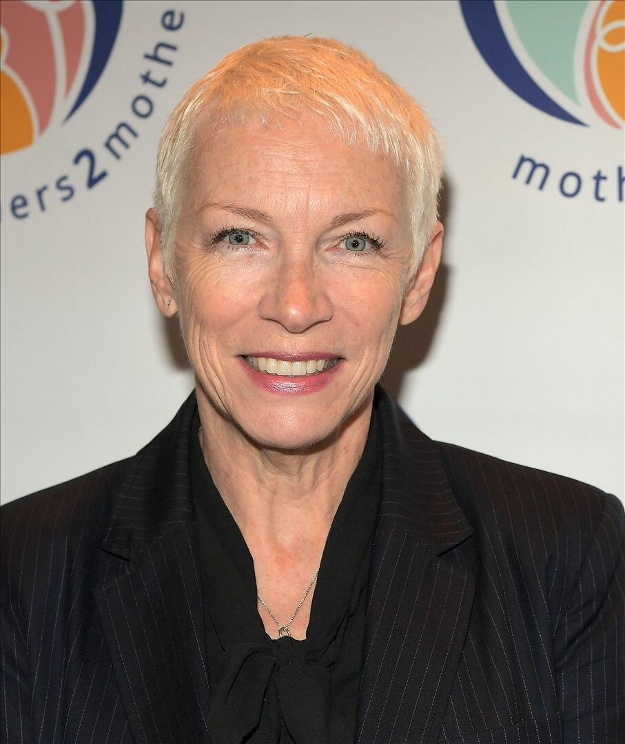 Annie lennox. Энни Леннокс. Annie Lennox 2022. Энни Леннокс 2024. Энни Леннокс Eurythmics.