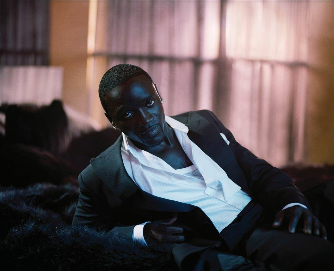 Акон. Akon обложка альбома. Akon поет. Эйкон фото. Akon его фотографии.