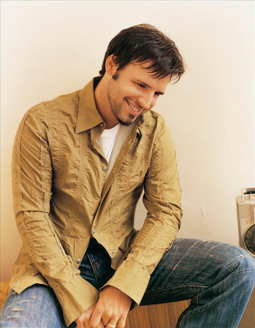 Mark music. Мелодия марк. Eski sevgilim ozan koçer текст песни. Mark wills. Mark wills.